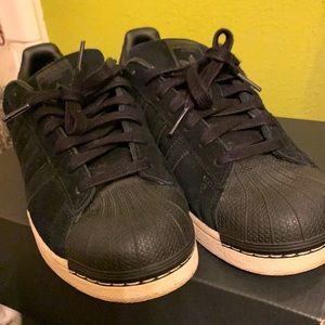 Adidas Superstar black Suede